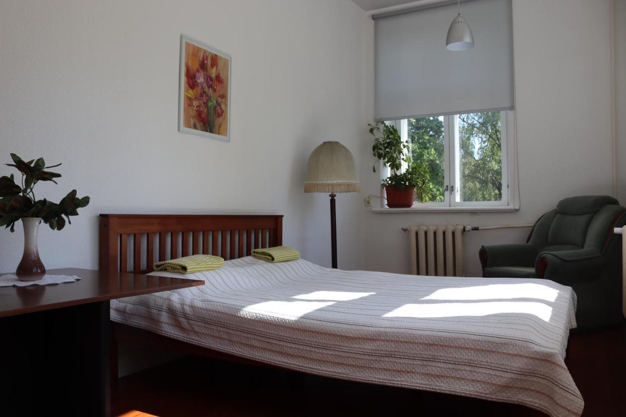 Hostel Louna Parnu Exterior photo