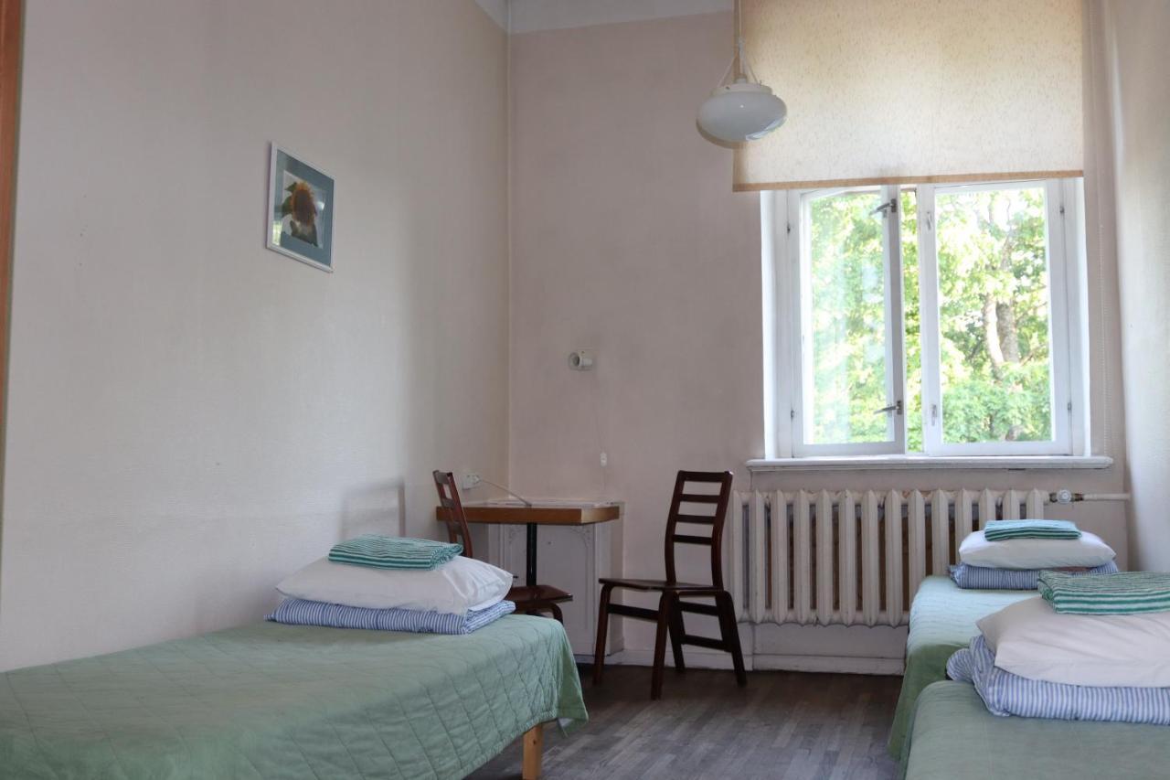 Hostel Louna Parnu Exterior photo