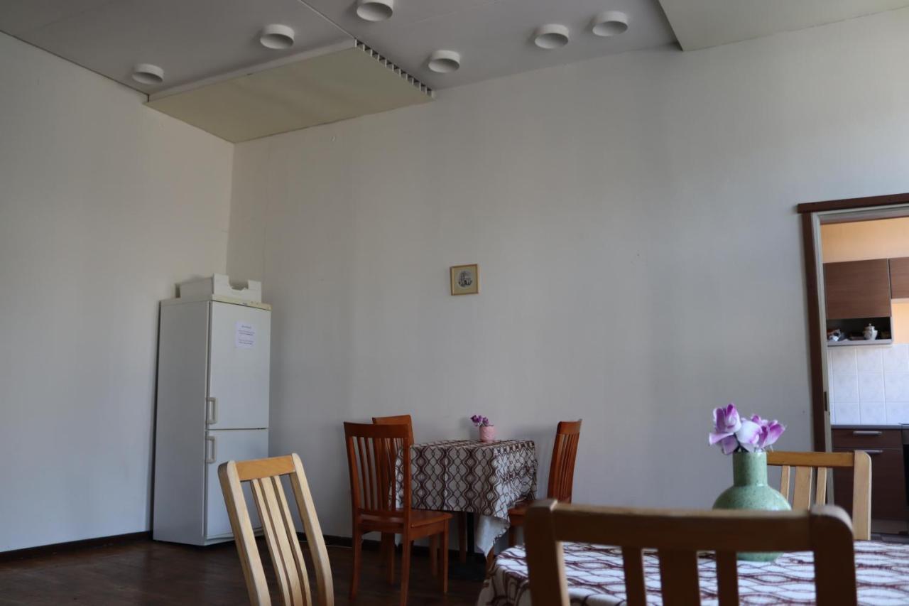Hostel Louna Parnu Exterior photo