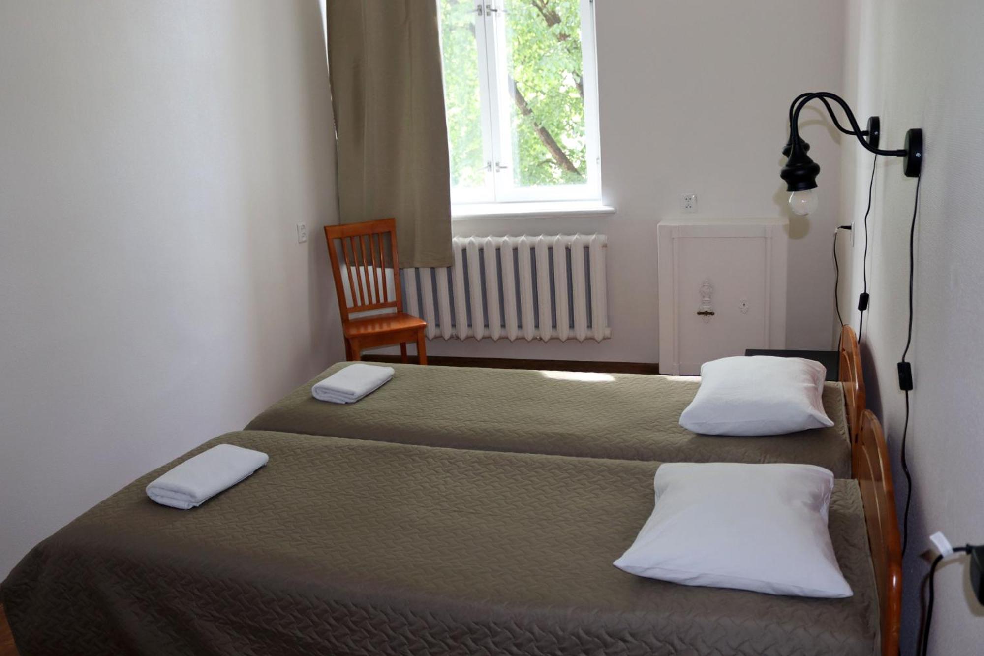 Hostel Louna Parnu Exterior photo